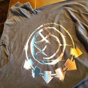 8 small T shirts with bar and nand logo